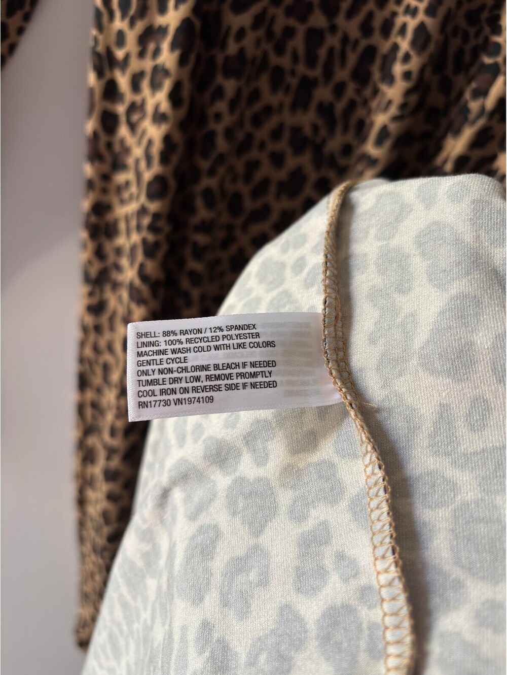 Isabel Leopard Print Long Sleeve Draped Dress size Large NWT - Picture 7 of 7